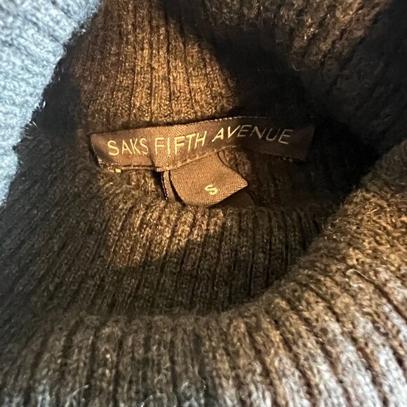 Saks Fifth Avenue Womens Gray Ribbed Turtleneck Sweater S 100% Cashmere - Picture 2 of 7